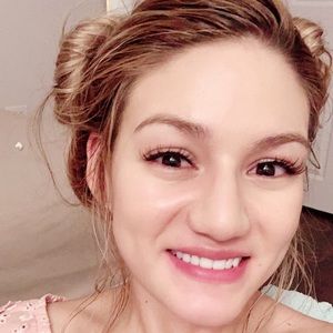 Meet your Posher, Gladys